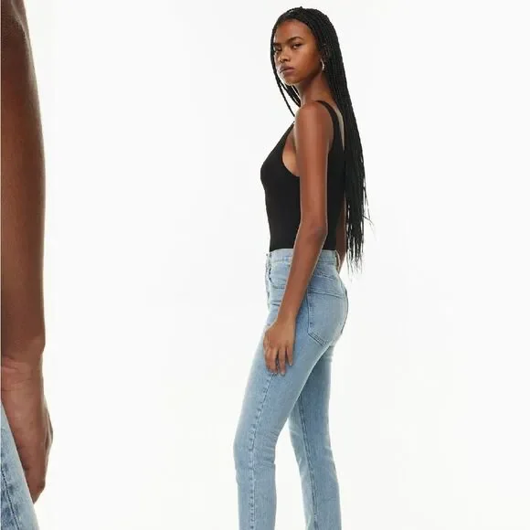 DENIM FORUM | The Yoko High Rise Slim | Size 27 - Picture 3 of 16